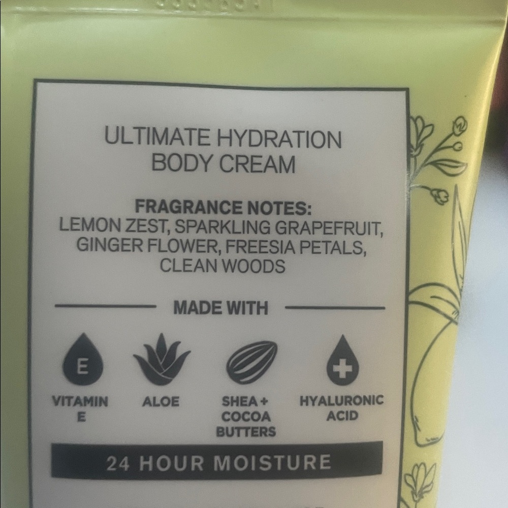 Brand New, Never Used 🆕❤️Bath & Body Works Bundle Body Cream - Picture 7 of 7
